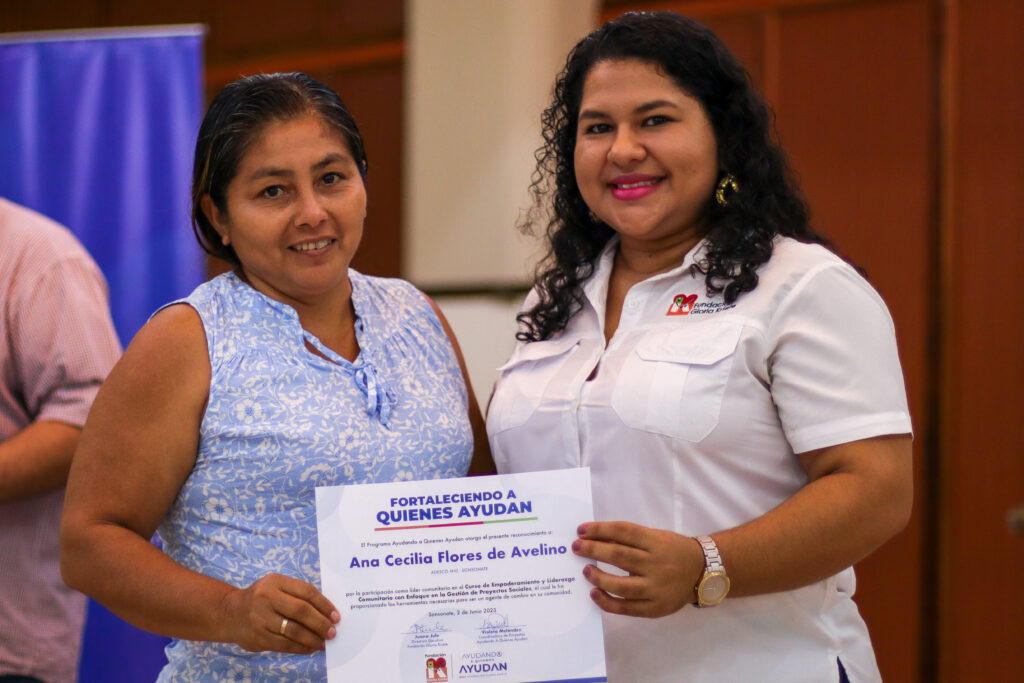 Graduación Curso Liderazgo 2023-7