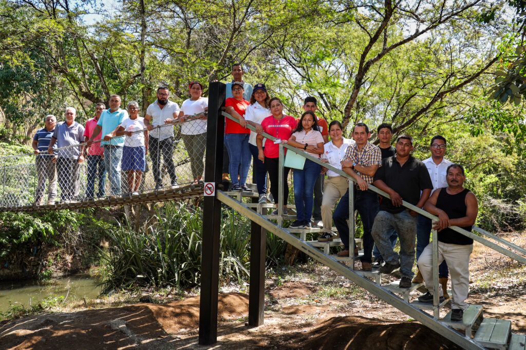 Inauguración ADESCO El Esfuerzo-13