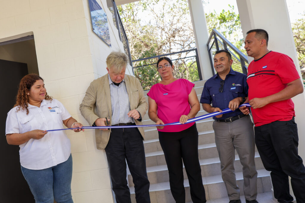 CoberturaAula2doPiso-07