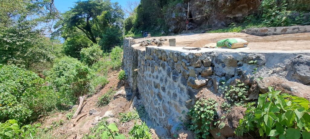 GUANILLAC 02